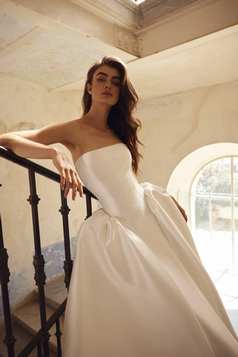 Pnina Tornai 15098 #2 frontface vertical cropped thumbnail
