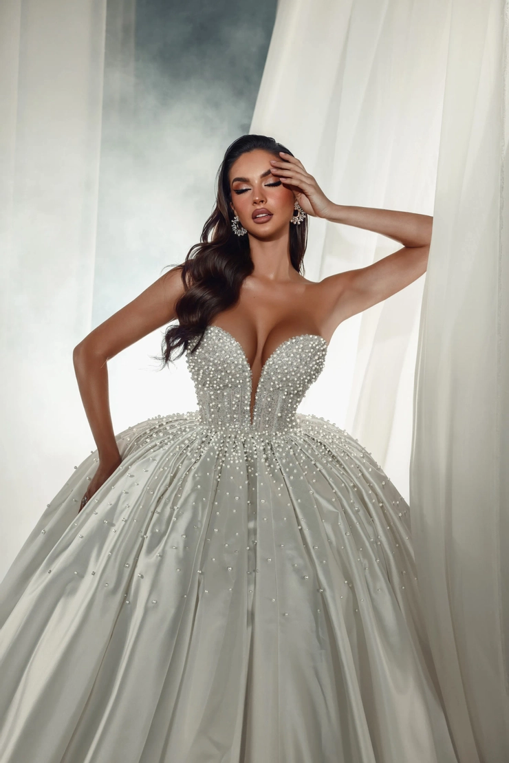 Sima Couture Backface Thumbnail Image