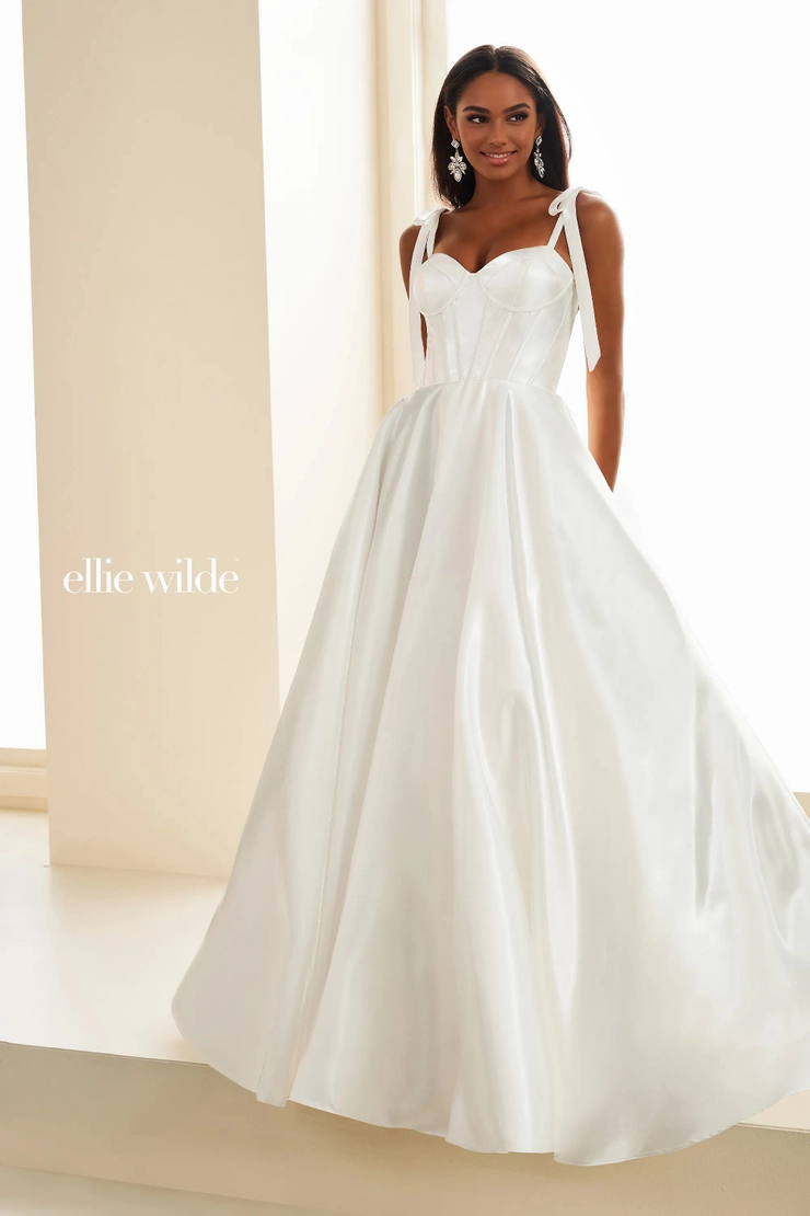 EW36210 Simple, Sweet, and Twirl-Worthy #3 Diamond White frontface vertical picture