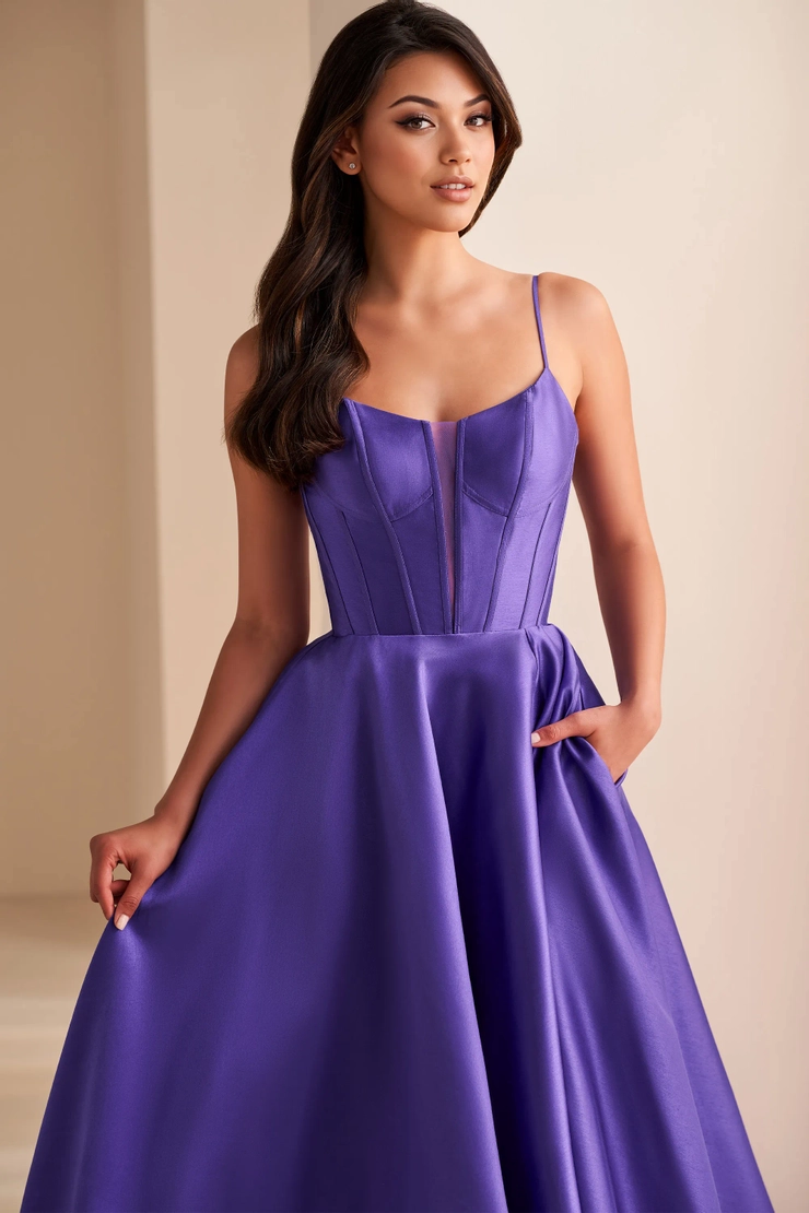 EW36224 #5 Purple frontface vertical cropped picture