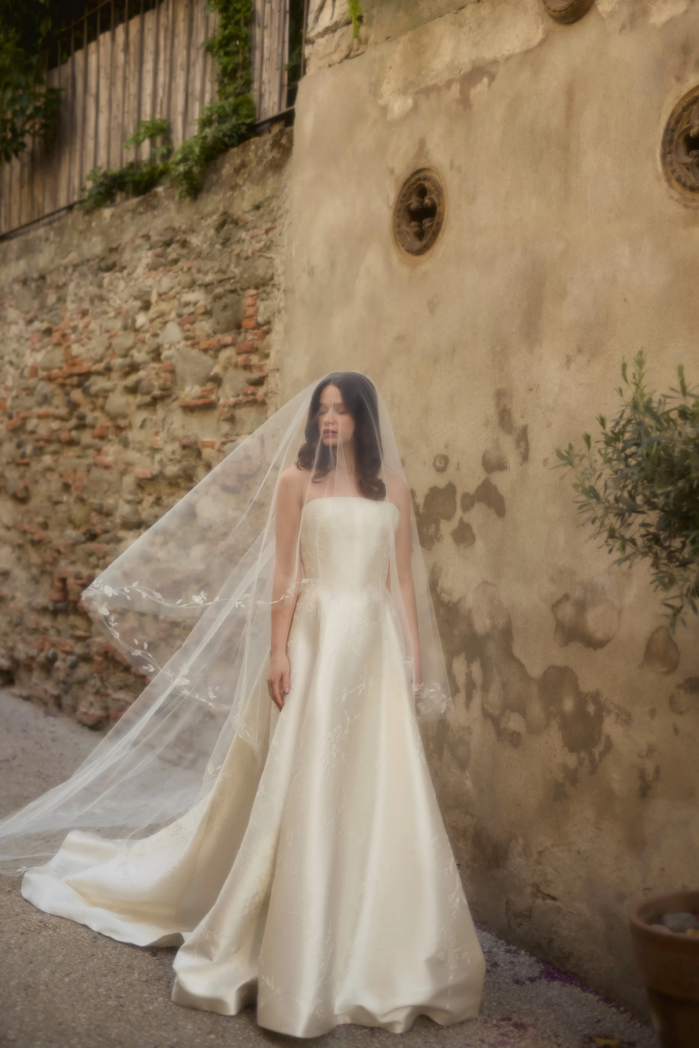 dearra engagement dress Amelia