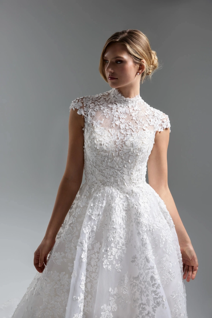 Lazaro 32500