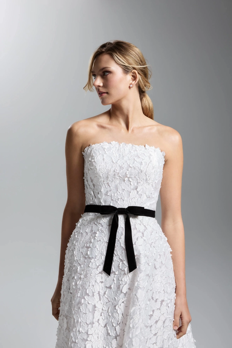 Lazaro 32502