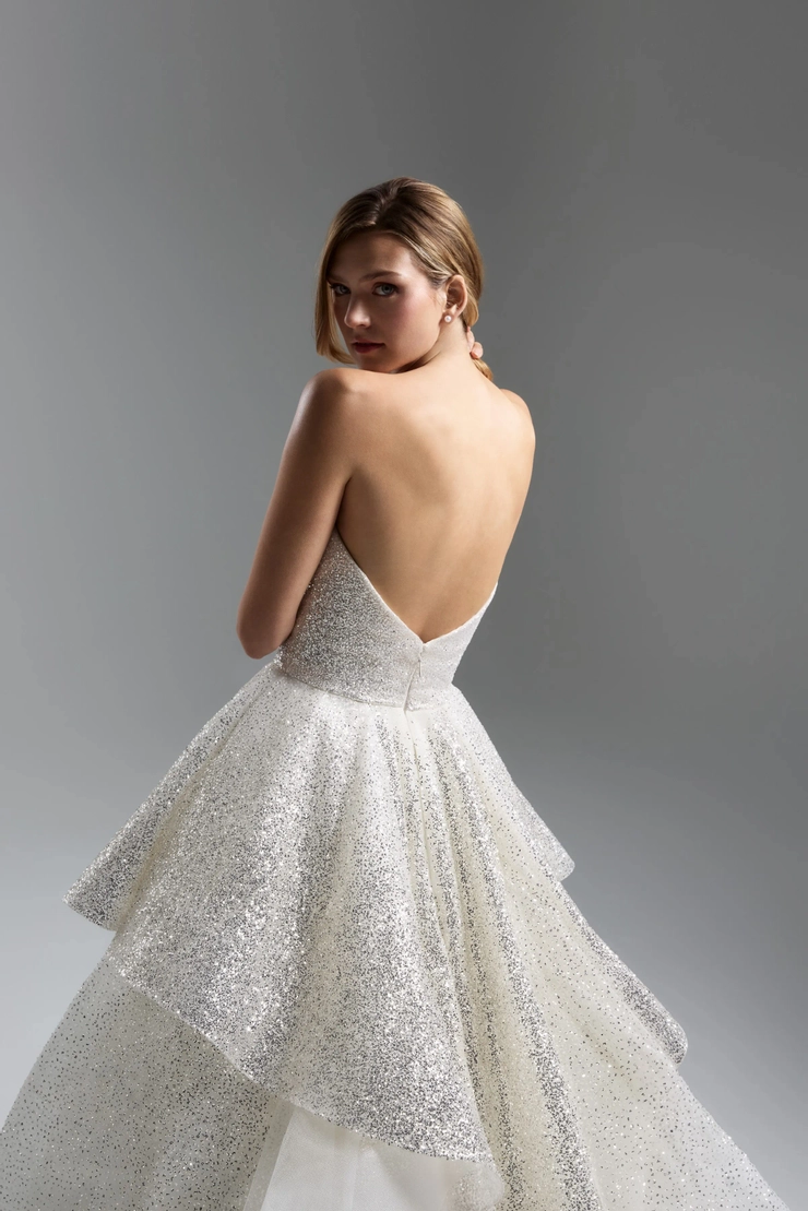 Lazaro 32504