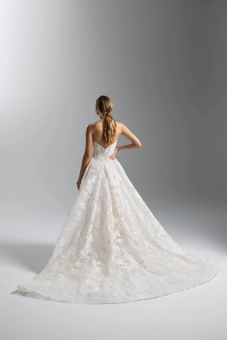 Lazaro 32507