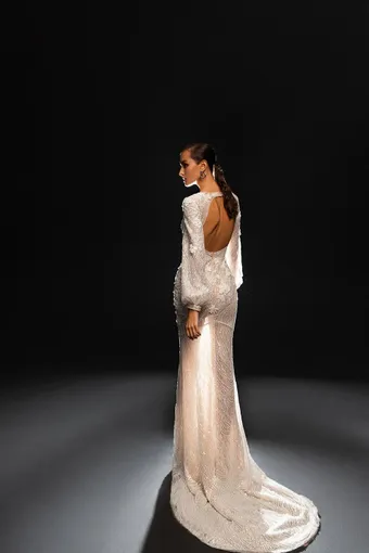 Wona Concept Sheryl #2 backface vertical thumbnail