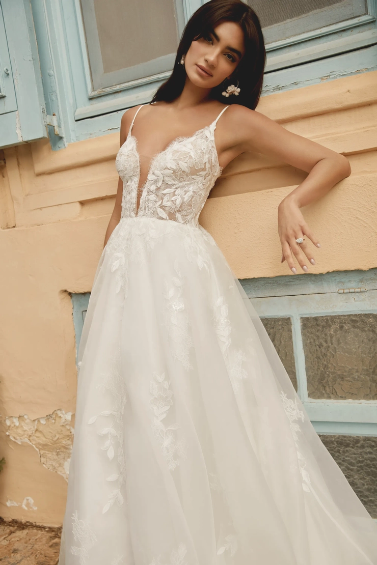 Sincerity Style #44486 #3 frontface vertical cropped picture