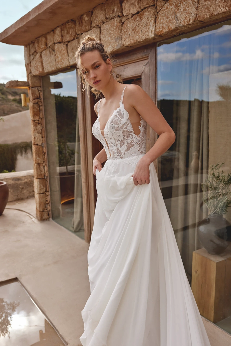 Lillian West | Modern Bride - 66363 | Modern Bride | Wedding Gowns