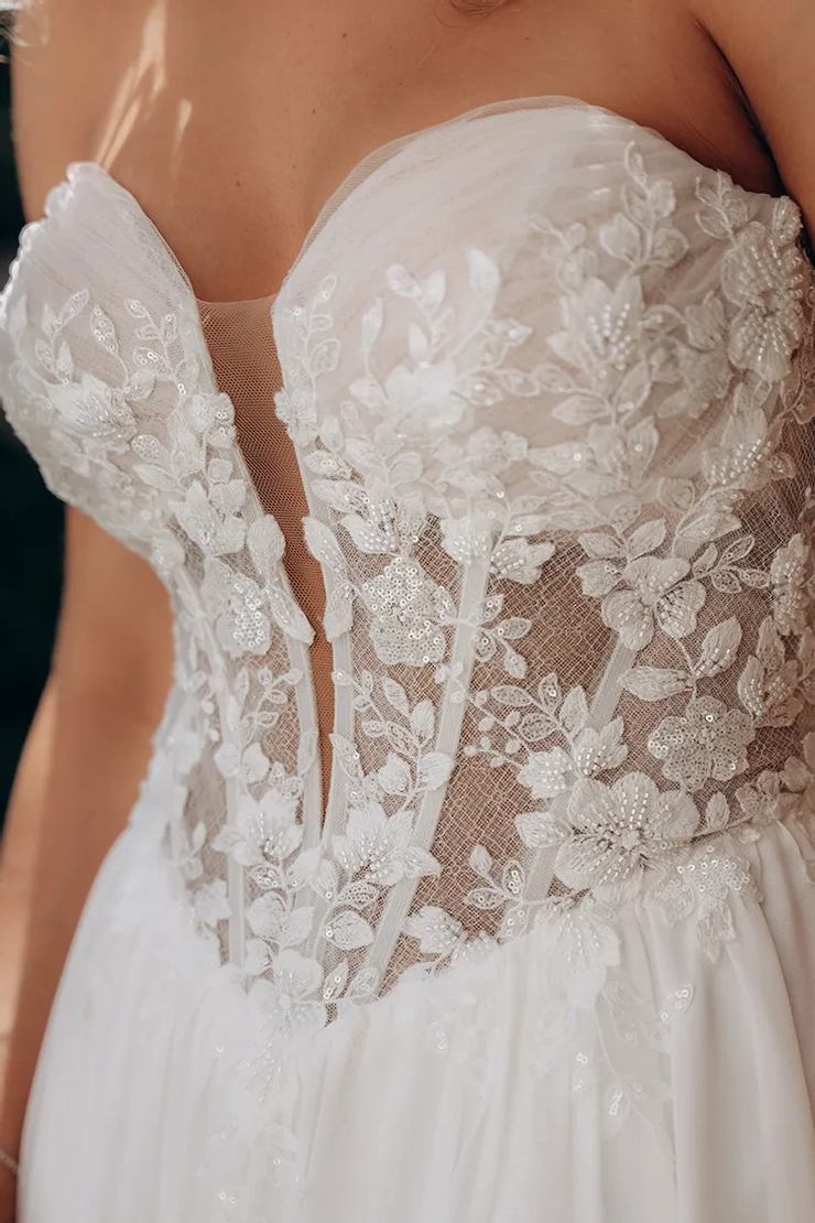Stella York  8027