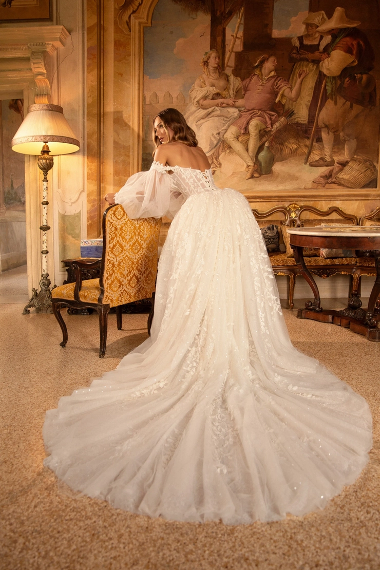 Mistrelli Josephine Backface Thumbnail Image