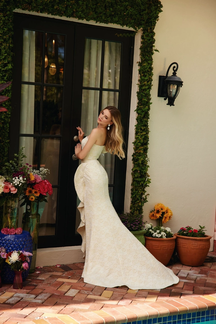Ava Presley Style #40146 #5 backface vertical picture