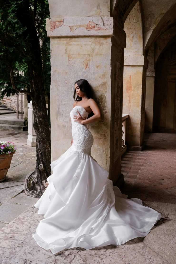 Abella Diana Style #E506 #1 frontface vertical picture