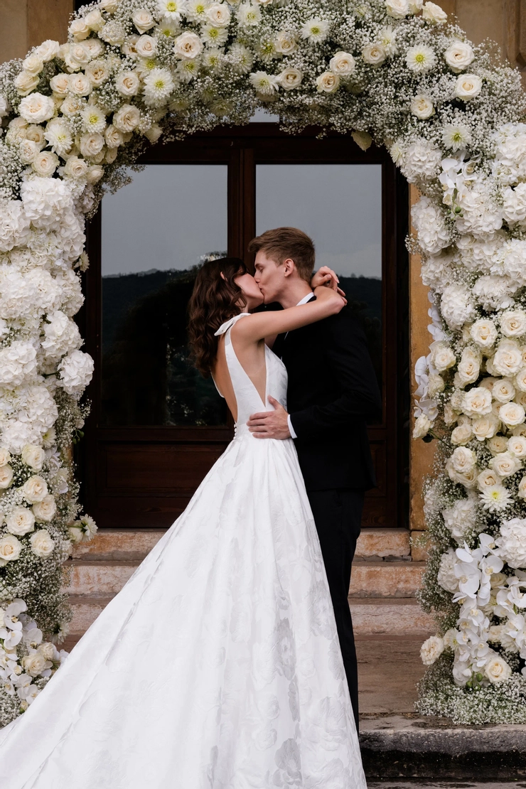 Abella Pax Style #E516 #10 backface vertical cropped picture