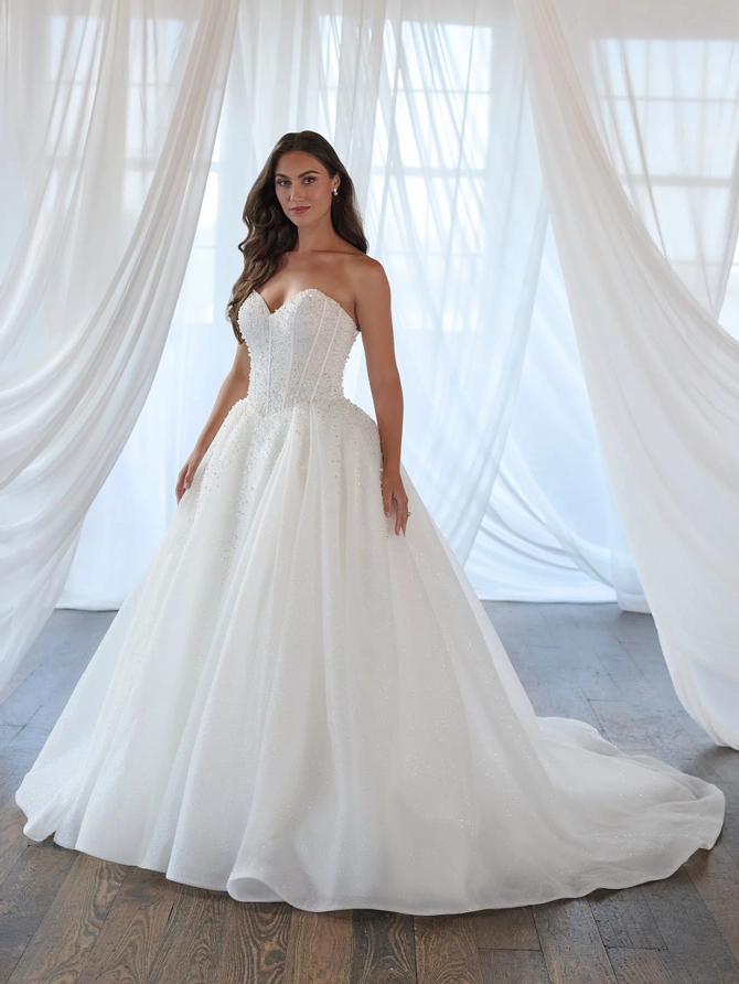 CHRISTINA Hライン ロングドレス/BAU by Bride And You Christina Wu 28220 Pleated Skirt Square Neck Bridal Gown