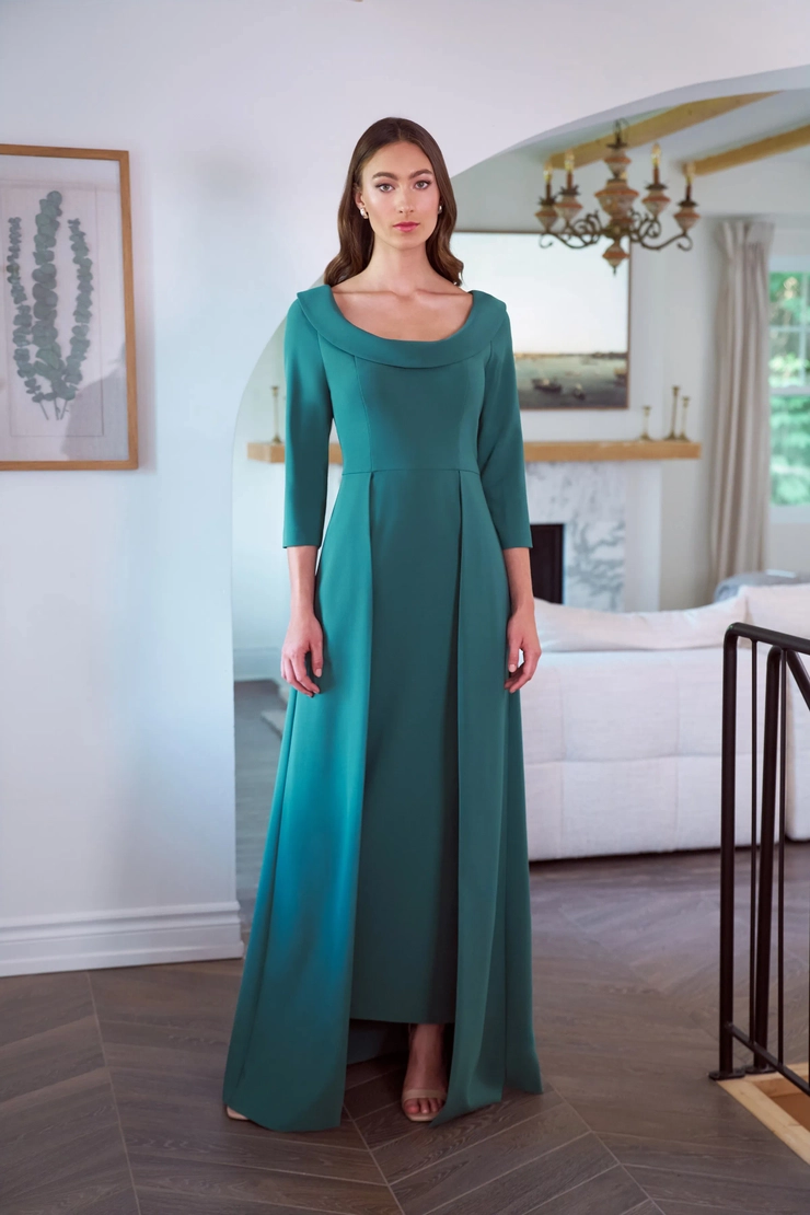 Kay Unger Fall 2024 Evening Dresses | Stefania's Boutique
