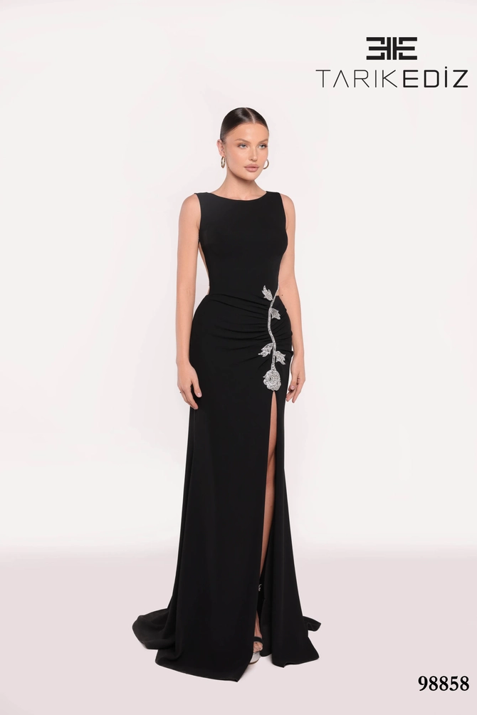 98858__d_f.670.webp