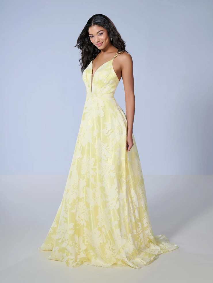Tiffany Designs Style #16158 #1 Daffodil frontface vertical picture