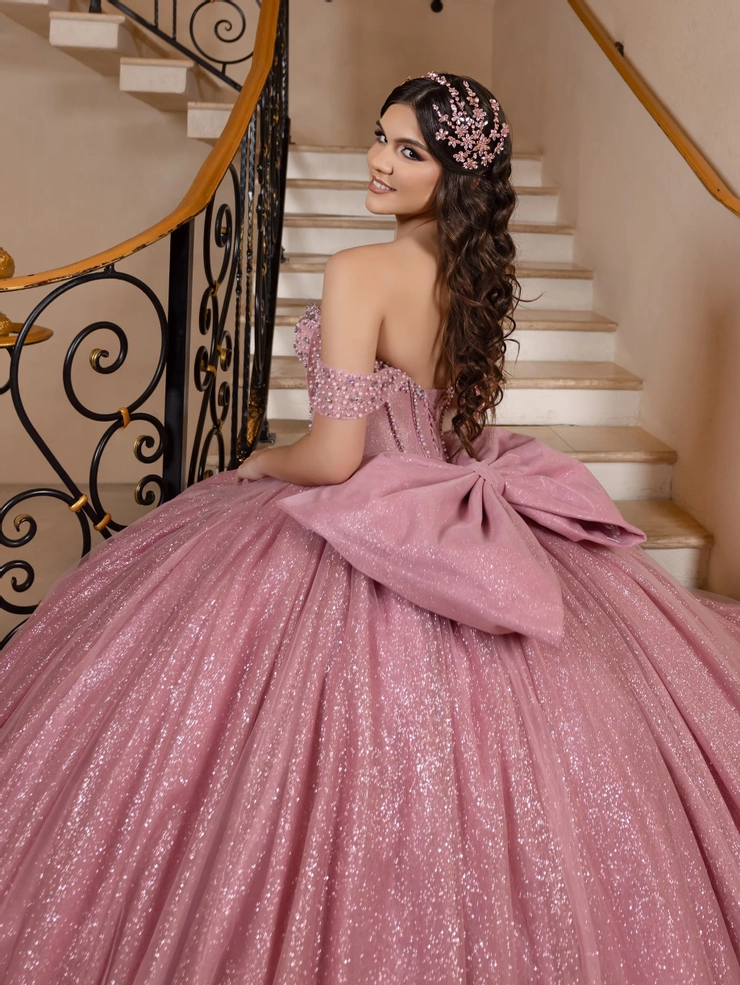 LizLúo Quince Style #26104 #7 Rose backface vertical cropped picture