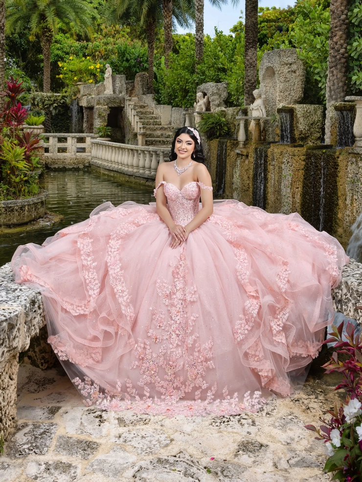 LizLúo Quince Style #26112 #1 Blush frontface vertical picture