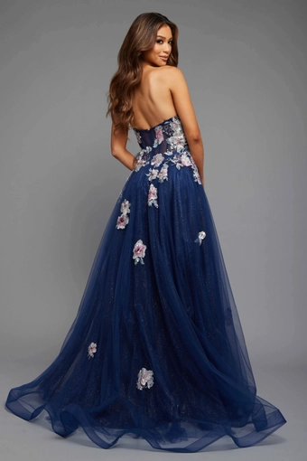 Vienna Prom Style #V-78000 #10 default backface vertical thumbnail