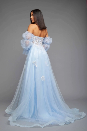 Vienna Prom Style #V-78008 #8 default backface vertical thumbnail