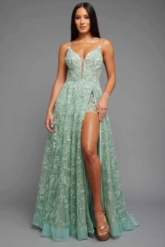 Vienna Prom Style #V-78015 #1 frontface vertical thumbnail