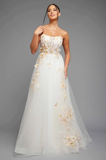 Vienna Prom V-7899 #5 frontface vertical thumbnail