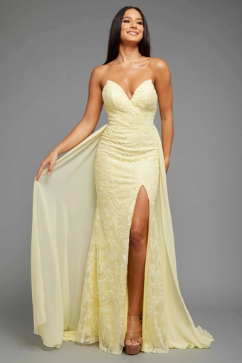 Vienna Prom Style #V-79015 #2 frontface vertical thumbnail