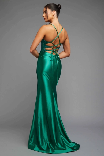 Vienna Prom V-7984 #9 default backface vertical thumbnail