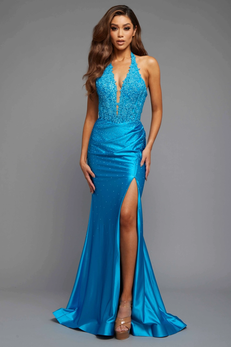 Vienna Prom Style #V-7987 Default Thumbnail Image