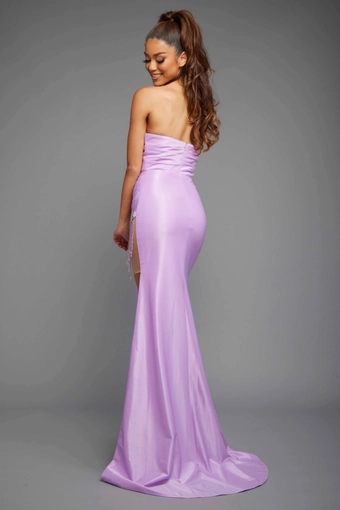 Vienna Prom Style #V-7992 #13 backface vertical thumbnail