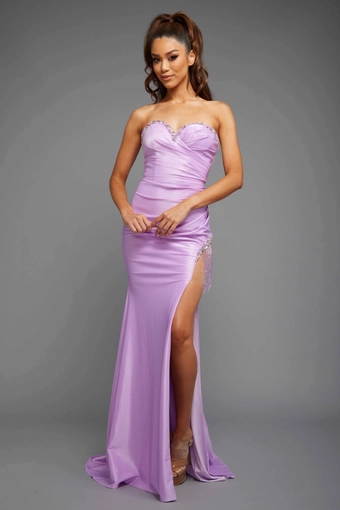 Vienna Prom Style #V-7992 #5 frontface vertical thumbnail