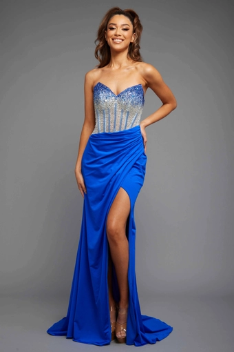 Vienna Prom Style #V-7995 #2 frontface vertical thumbnail