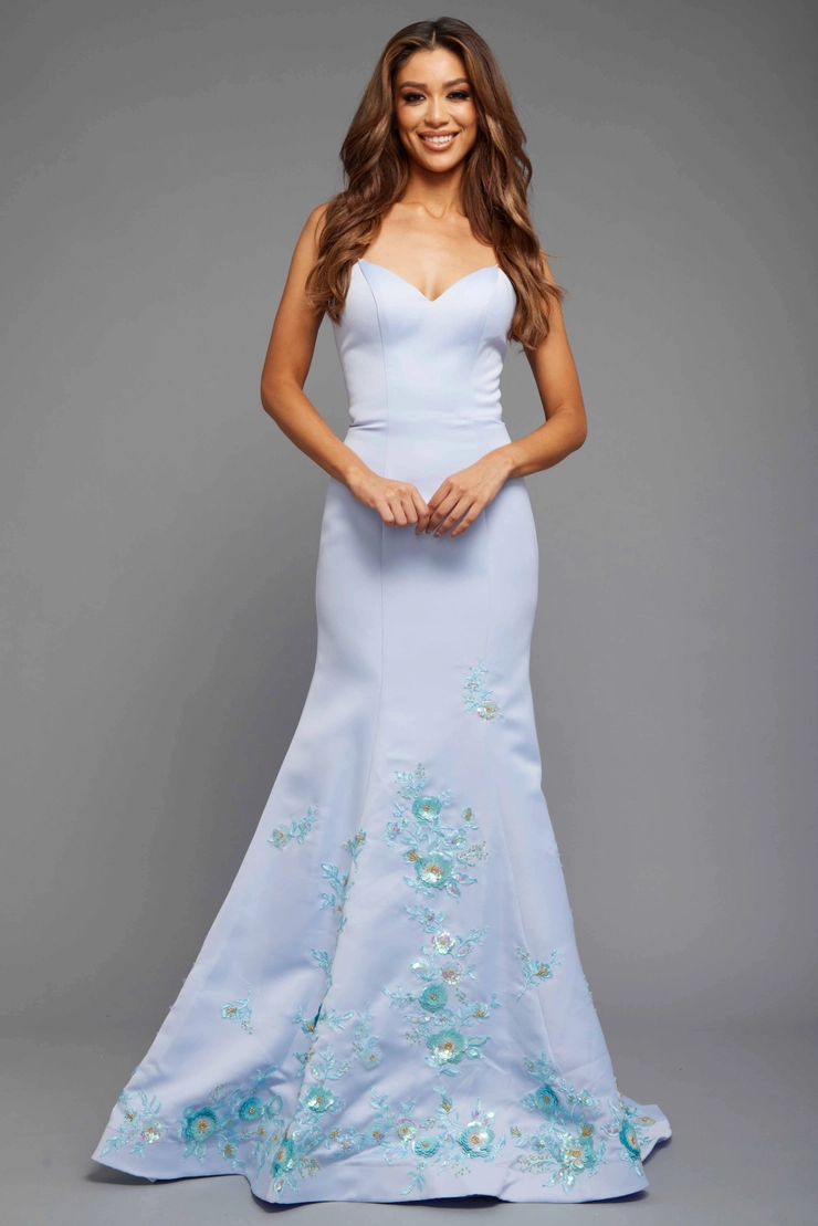 Vienna Prom Style #V-82044 Default Thumbnail Image