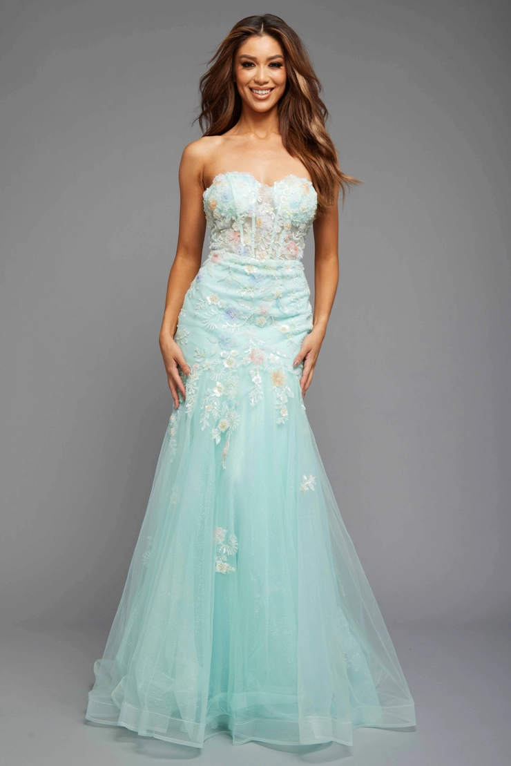 Vienna Prom Style #V-82045 Default Thumbnail Image