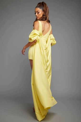 Vienna Prom Style #V-8618 #12 backface vertical thumbnail