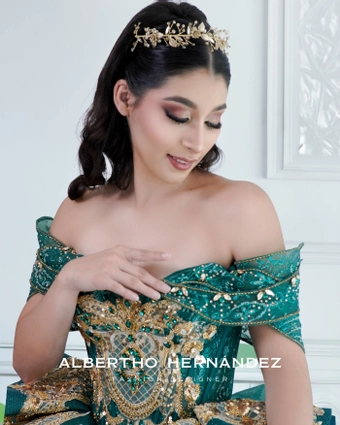 Eviterna by Albertho Hernandez Style #Lurex Oro-0308 #19 frontface vertical cropped thumbnail