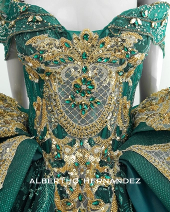 Eviterna by Albertho Hernandez Style #Lurex Oro-0308 #18 frontface vertical cropped thumbnail