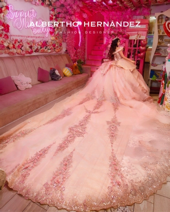 Eviterna by Albertho Hernandez Style #AMI-2409 #5 default backface vertical thumbnail