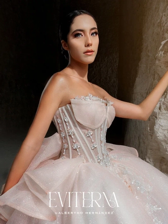 Eviterna by Albertho Hernandez Style #ERA-1207 #4 frontface vertical cropped thumbnail