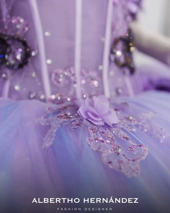 Eviterna by Albertho Hernandez Style #Muriel #18 backface vertical cropped thumbnail