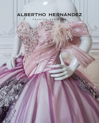 Eviterna by Albertho Hernandez Style #Nuvia #2 frontface vertical cropped thumbnail