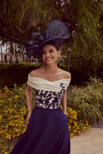 Veni Infantino Style #992435 #3 frontface vertical cropped thumbnail