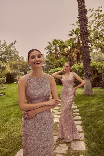 Veni Infantino Style #992468A #8 frontface vertical cropped thumbnail