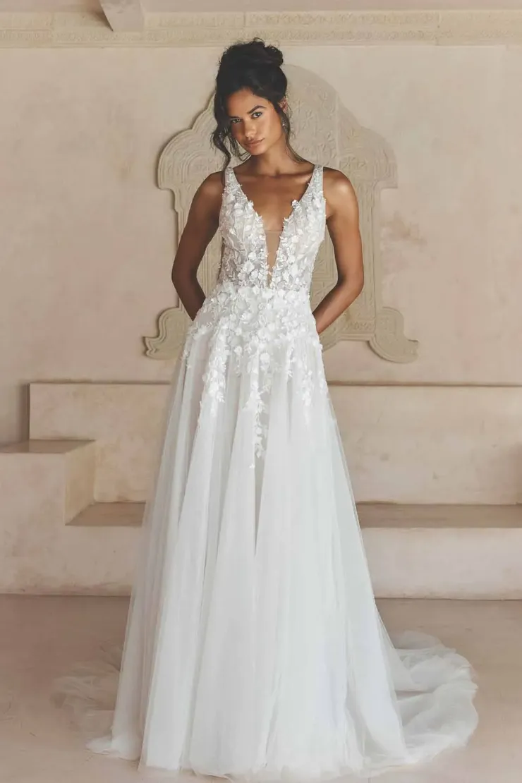 Madi Lane Lyndall Image