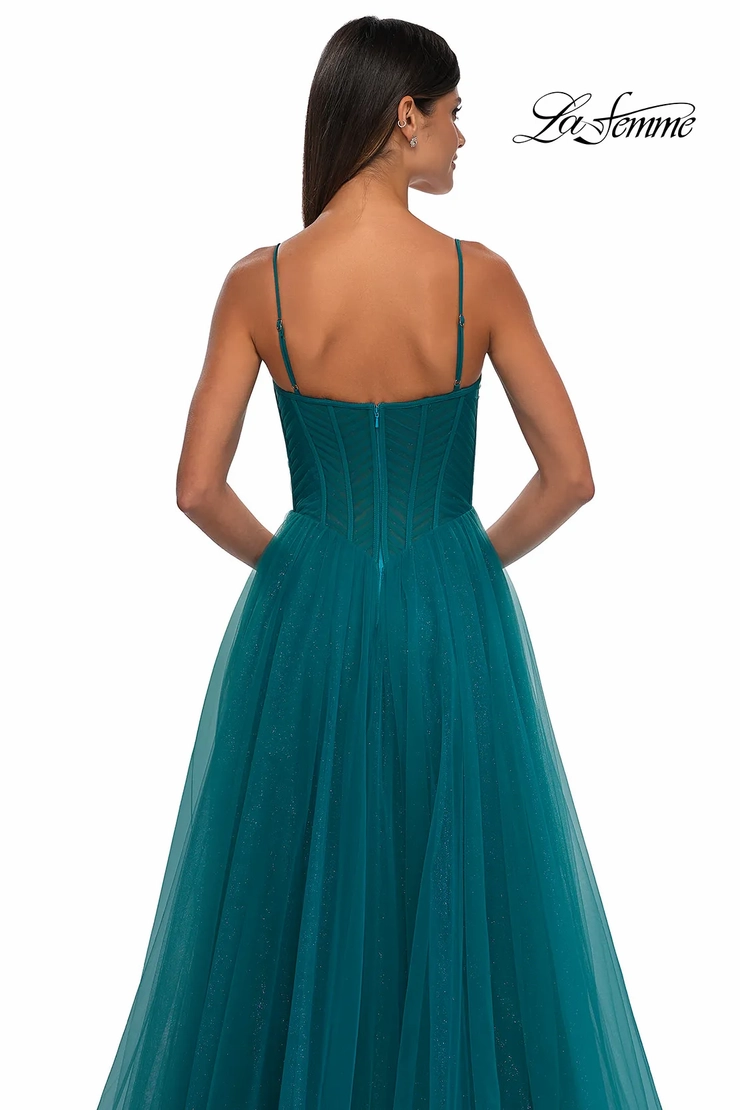 La Femme Style #32680 #16 backface vertical cropped picture