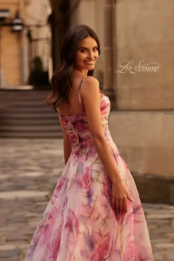 La Femme Style #32686 #4 backface vertical cropped picture