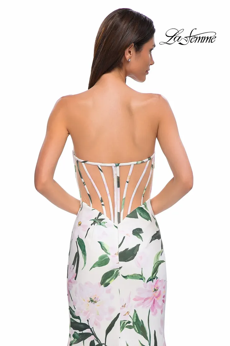 La Femme Style #32752 #9 backface vertical cropped picture