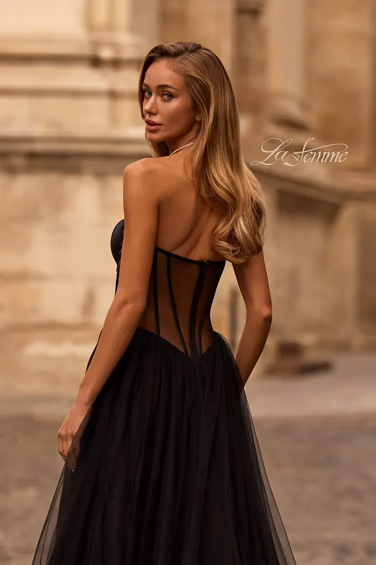 La Femme Style #32771 #13 backface vertical cropped picture