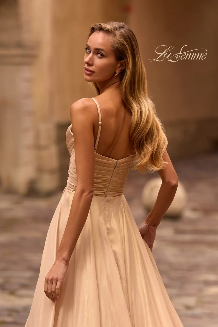 La Femme Style #32864 #10 backface vertical cropped picture